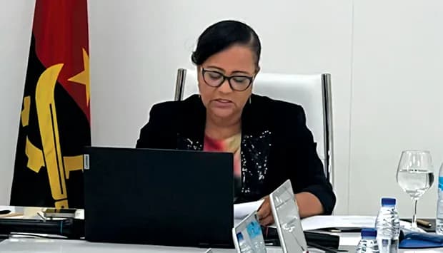 Gestão sustentável das florestas em Angola