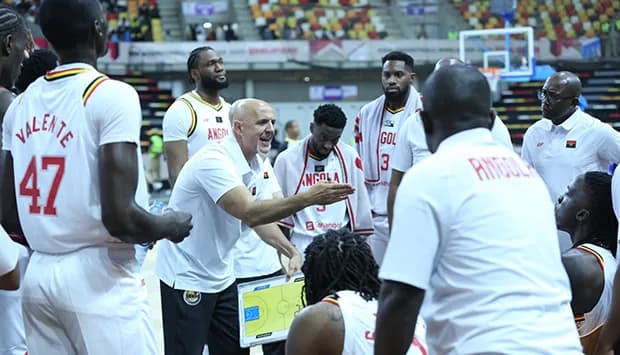 Janela de Luanda decide rumo da Selecção Nacional