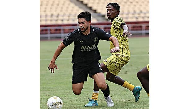 Petro reassume comando do Campeonato Nacional