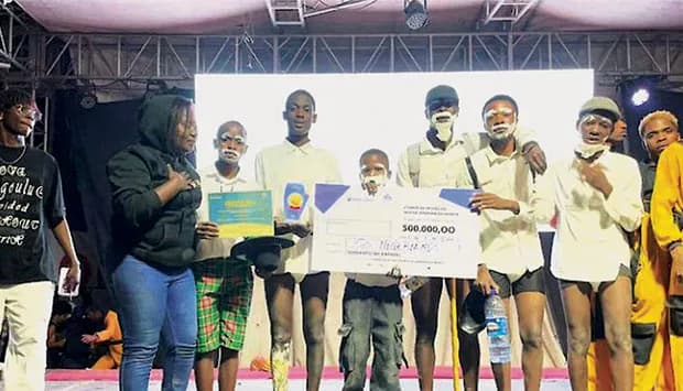 Grupo de dança Nigerianos vence galardão no Lubango
