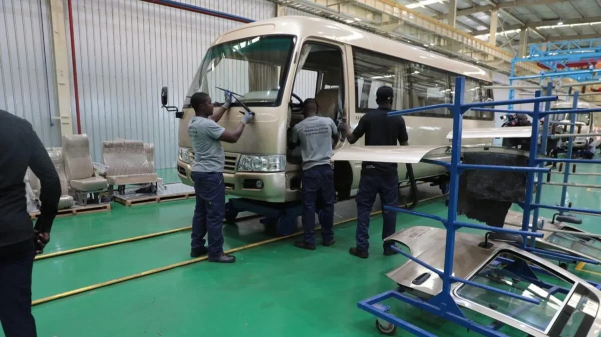 Opaia Motors inaugura fábrica de montagem