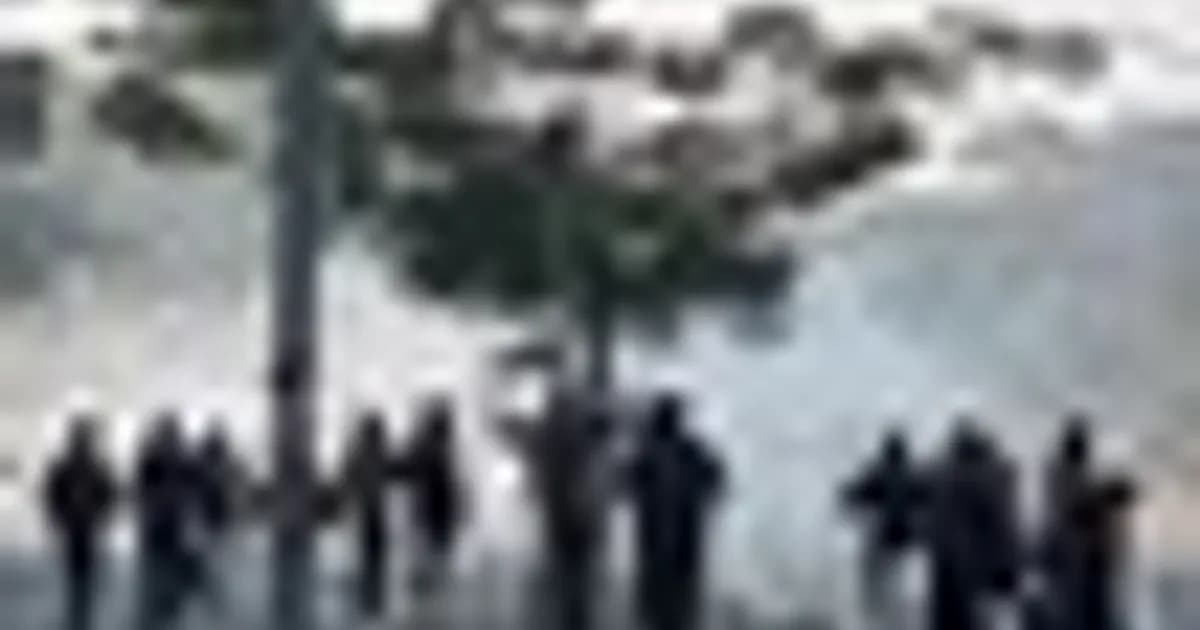 Polícia dispersa protesto contra combustível