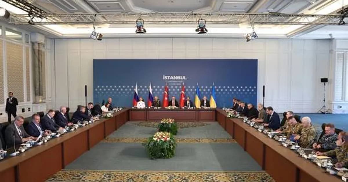 Reunião de Istambul e ofensiva aérea ucraniana