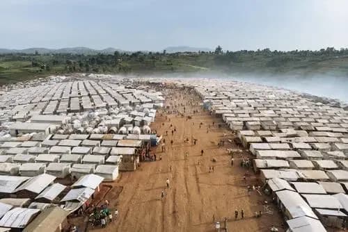 Ébola na RDC: avanço e impacto dos conflitos