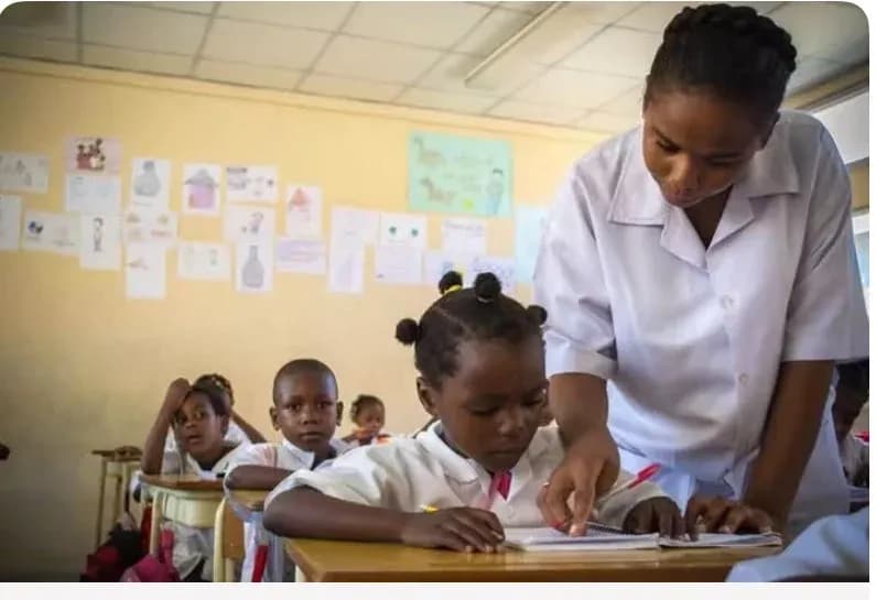 PRA-JA Servir Angola defende inclusão de todas as crianças no sistema de ensino