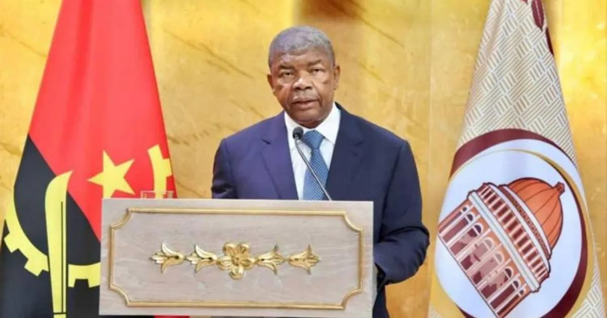 Crise de Educação e Emprego em Angola